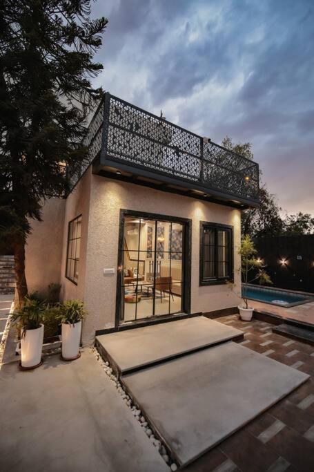Saiba Outhouse- 4 Bed Room- Pool- Theatre- Partyhall- Garden & Terrace Sitting Area Jaipur Extérieur photo