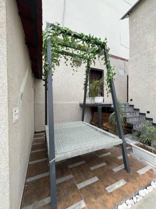 Saiba Outhouse- 4 Bed Room- Pool- Theatre- Partyhall- Garden & Terrace Sitting Area Jaipur Extérieur photo
